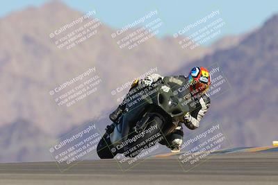 media/Oct-01-2023-SoCal Trackdays (Sun) [[4c570cc352]]/Turn 9 Set 1 (950am)/